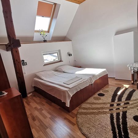 Casa Sara Hotel Sacele Luaran gambar